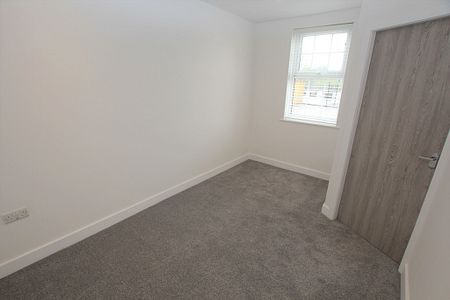 2 Bedroom Apartment, Ellesmere Port - Photo 4