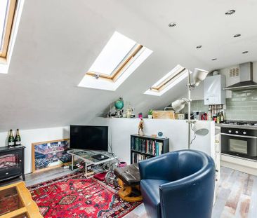 2 bedroom maisonette to rent - Photo 1