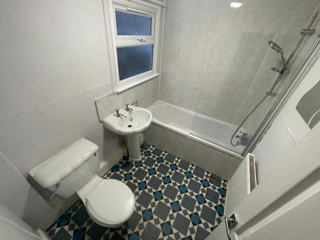 2 bedroom bungalow to rent - Photo 4