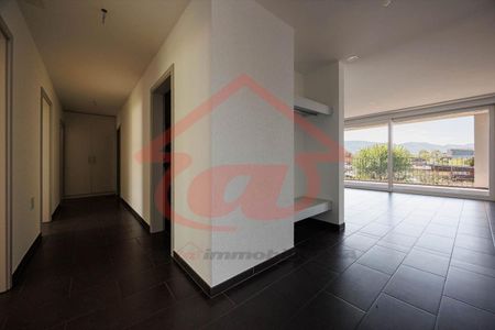 Apartment 4.5 rooms - Photo 3