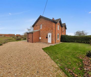 2 bedroom semi-detached house to rent - Photo 1