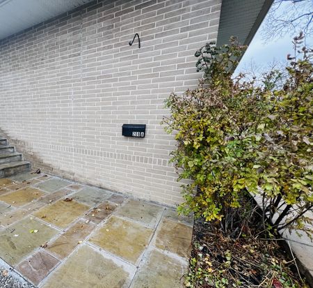 For Lease - 208 Wellington Street Unit# Bsmt, Barrie, Ontario - Photo 2