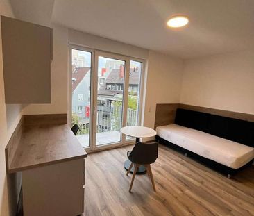 *Exklusive vollmöblierte 1-Zimmer-Neubauwohnung mit Balkon in beste... - Photo 1