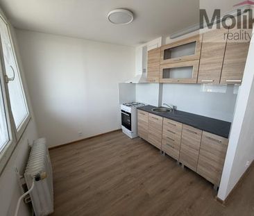 Pronájem bytu 1+kk 36 m2 - Photo 2