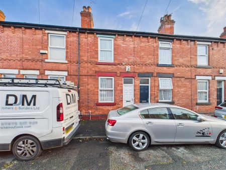 2 bedroom Terraced House to rent - Photo 5