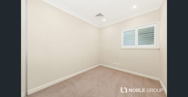 Nature-Facing private and spacious Family Home - Photo 1