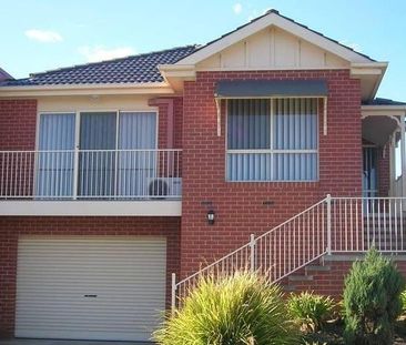2/10 Molesworth Drive, Highton - Photo 2