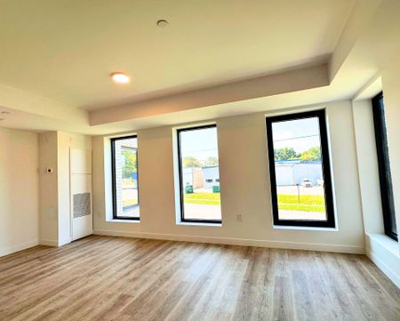 For Lease - 325 University Avenue Unit# 208, Cobourg, Ontario - Photo 2