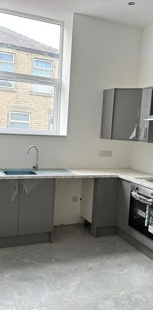 3 bedroom flat to rent - Photo 1