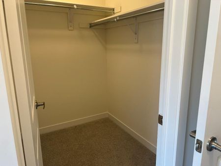 For Lease - 1551 Rose Way N/A, Milton, Ontario - Photo 5