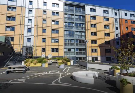 Platinum 2 Bed - Photo 5