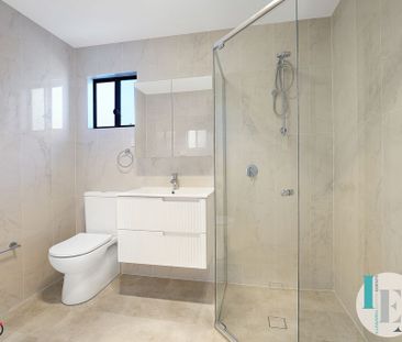 Brand New Modern Villa – Be the First to Move In! - Photo 1