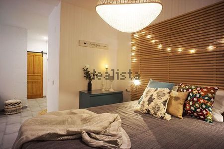 Alquiler de piso en Plaza de San Francisco - Photo 3