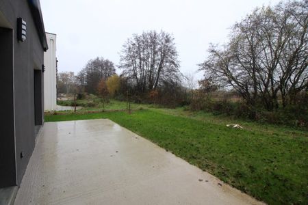 Maison 5 pièces – 109 m² environ à Orgères (ref : G175482) - Photo 5