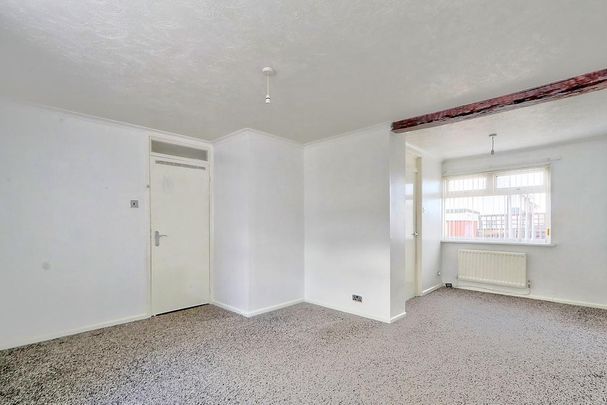 2 bedroom semi-detached house to rent - Photo 1