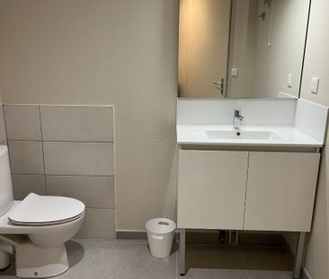 Location Appartement 1 pièce 21m² - Photo 2