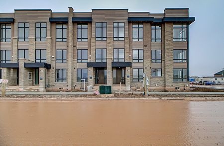 For Lease - 3133 Meadowridge Drive, Oakville, Ontario - Photo 5