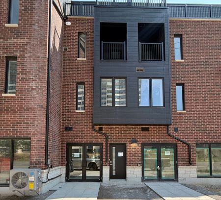 For Lease - 3069 Pharmacy Avenue Unit# 2, Toronto, Ontario - Photo 2