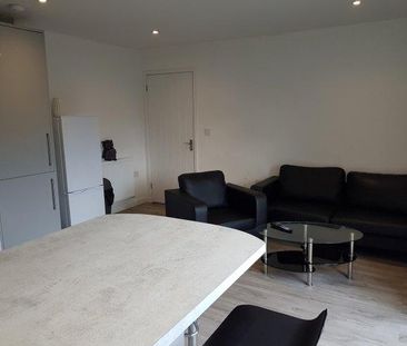 4 bedroom house share to rent - Photo 1
