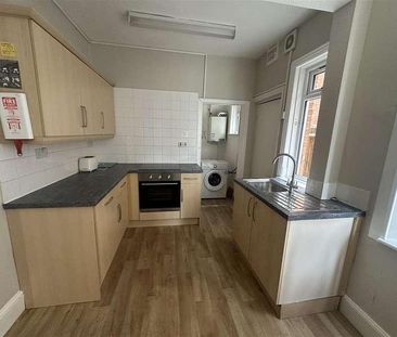 Devonshire Road, Southampton, SO15 - Photo 1