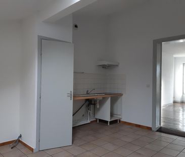 Location Appartement 4 pièces 113m² BORDEAUX 33000 - Photo 5