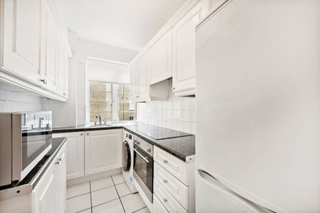Old Brompton Road, Earl's Court, SW5 - Photo 3