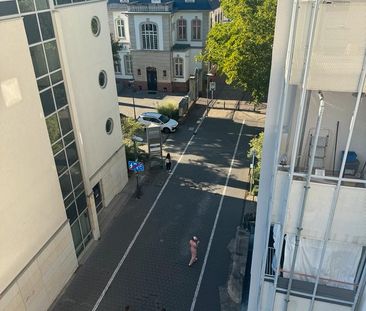 Schöne renovierte 2 Zimmerwohnung/ gegenüber des Büsingpalais - Foto 1