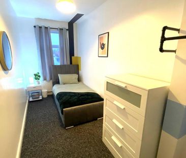 2 bedroom house share to rent - Photo 1