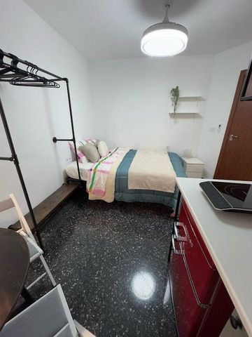 Carrer de Juan de Garay, Valencia, Valencian Community 46017 - Photo 5