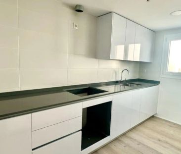 Piso de alquiler en Avenida Cervantes, 15, Costabella - Photo 5