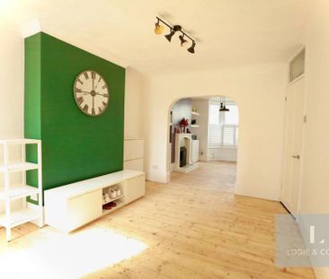 2 bedroom terraced house to rent - Photo 3