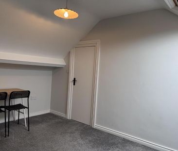 68 Nevis Avenue, Belfast, BT4 3AE - Photo 3