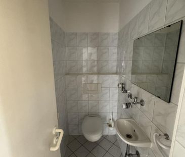 Große 4-Zimmer-Wohnung in Darmstadt-Eberstadt - jetzt bewerben ! - Photo 3