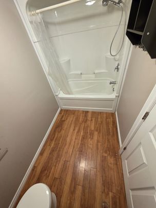 For Lease - 1038 Barnardo Avenue Unit# Basement, Peterborough North, Ontario - Photo 1