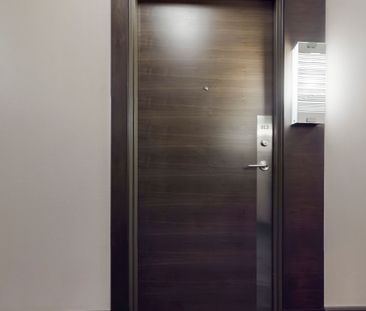 For Lease - 35 Brian Peck Crescent Unit# 813, Toronto, Ontario - Photo 3