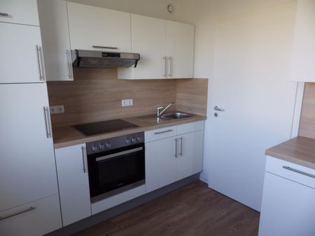 Großzügige 2 Zimmer-Wohnung mit Balkon - Photo 2