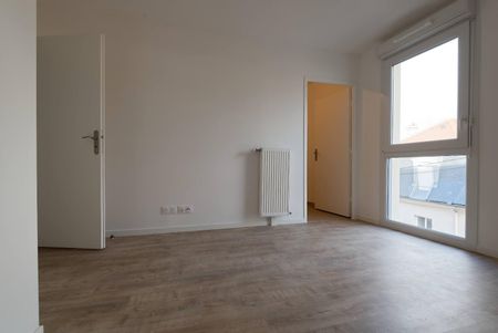 location Appartement T2 DE 50.55m² À CORBEIL ESSONNES - Photo 5