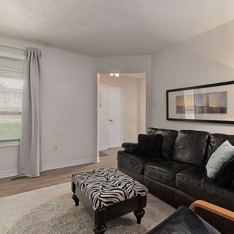 For Lease - 4302 Shelby Crescent, Mississauga, Ontario - Photo 1