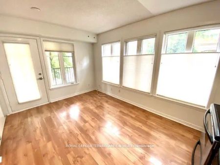 46 Western Battery Road #822 - Photo 4