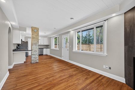 For Lease - 1055 Commissioners Road, London South, Ontario - Photo 2