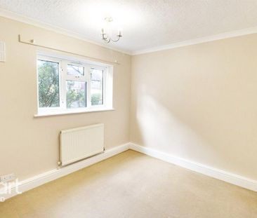 2 bedroom maisonette to rent - Photo 4