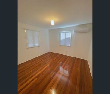 3 Calonne Street, Upper Mount Gravatt, Qld 4122 - Photo 1