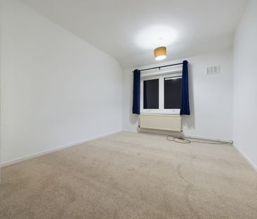 2 bedroom maisonette to rent - Photo 4