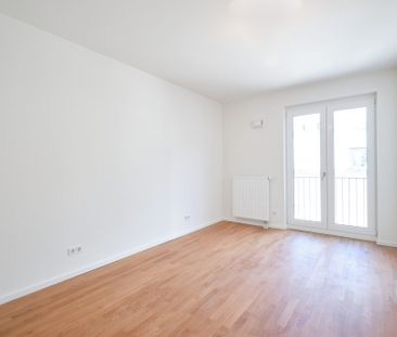 Moderne 2-Zimmerwohnung mit Einbauküche und Loggia - Photo 4