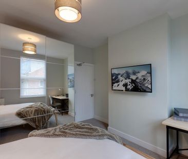 1 bedroom in a house share to rent - Photo 6