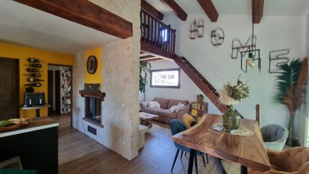 Location Maison 4 pièces 127m² TEYRAN 34820 - Photo 2