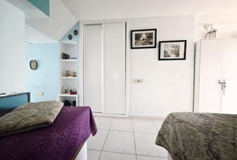 Puerto Rico, Canary Islands 35130