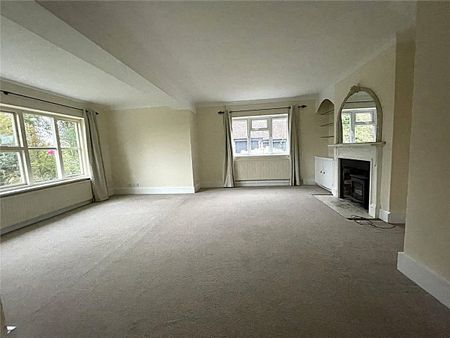 Refurbished 4 bedroom detached character house with far reaching views over surrounding countryside. - Photo 2