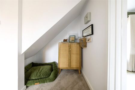 Alma Gardens, Deepcut, Camberley, Surrey, GU16 - Photo 5