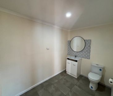 3-Bedroom Home with Separate Studio/Retreat - Photo 1